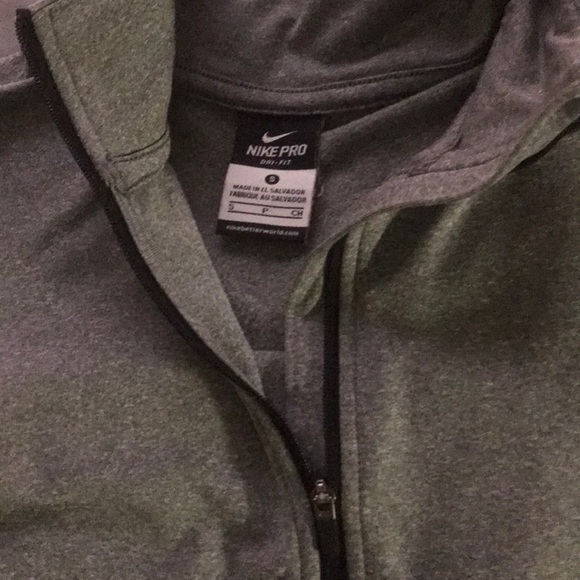 Nike Pro Long Sleeve - Picture 4 of 7